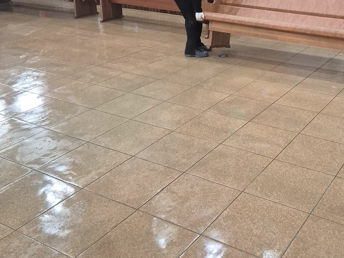 서해구 검암동 예배당 방송실 장비 주변 정밀 위생청소 사례 - 행진크린