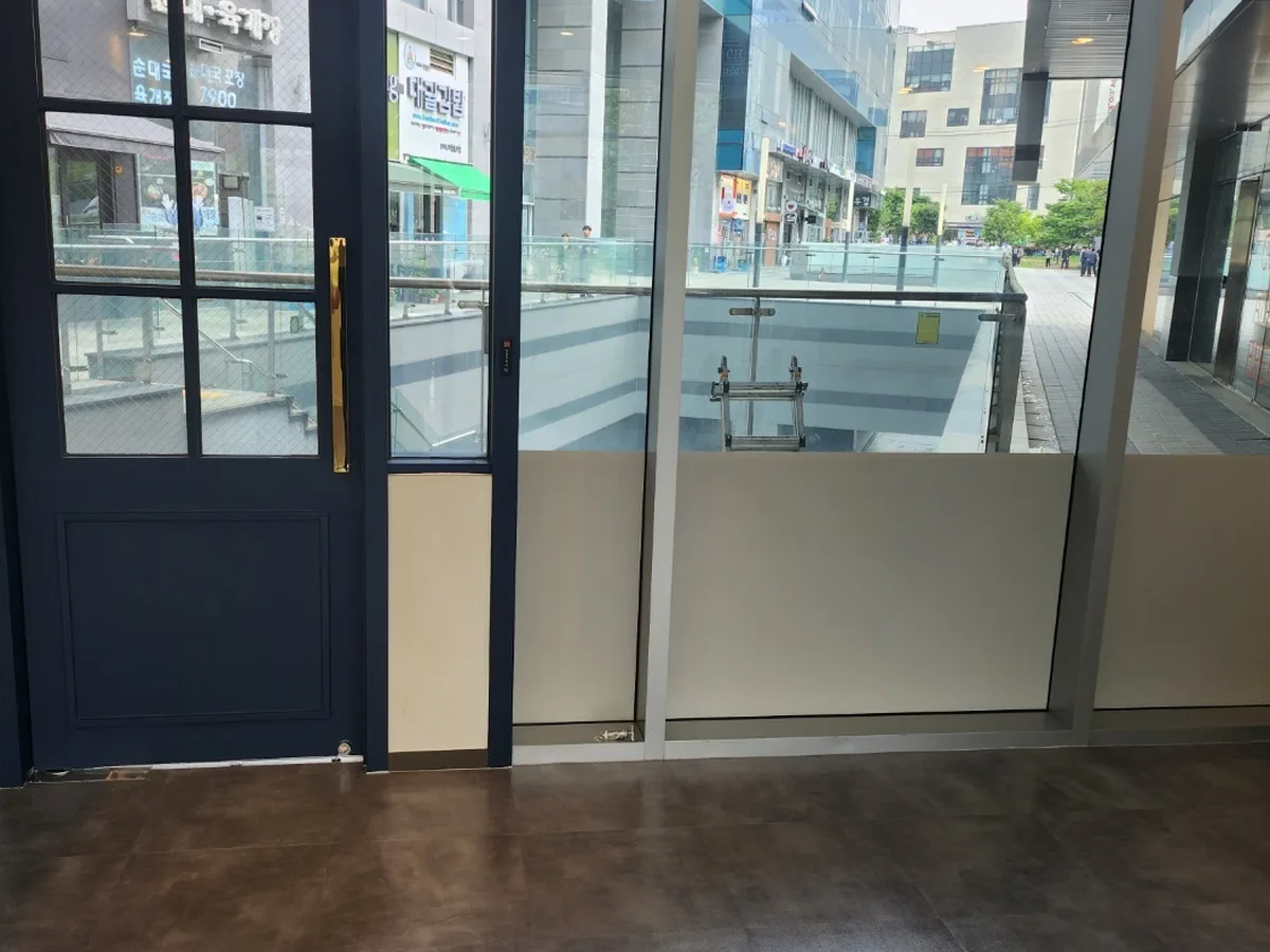 검단구 마전동 점포 카운터 검사실 위생청소 사례 - 행진크린